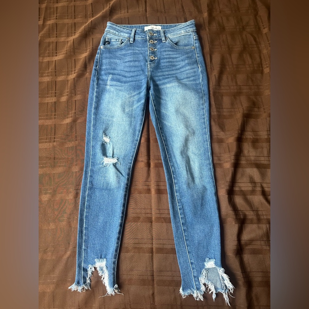 KanCan Blue Distressed Ankle Jeans